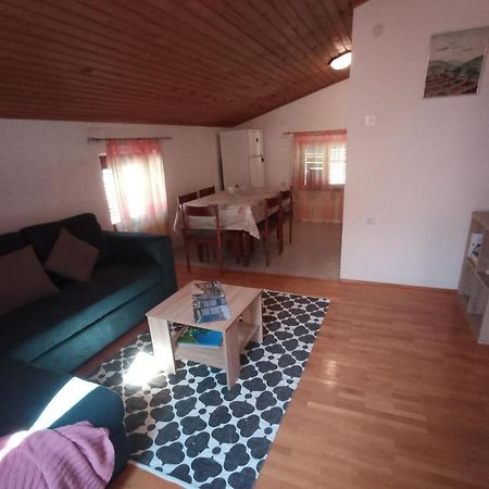 Apartments Katarina 诺维·维诺多尔斯基 外观 照片
