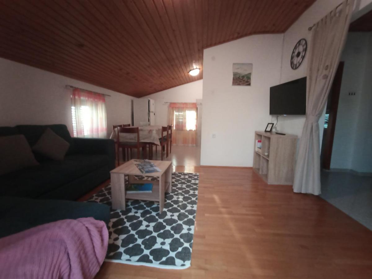 Apartments Katarina 诺维·维诺多尔斯基 外观 照片