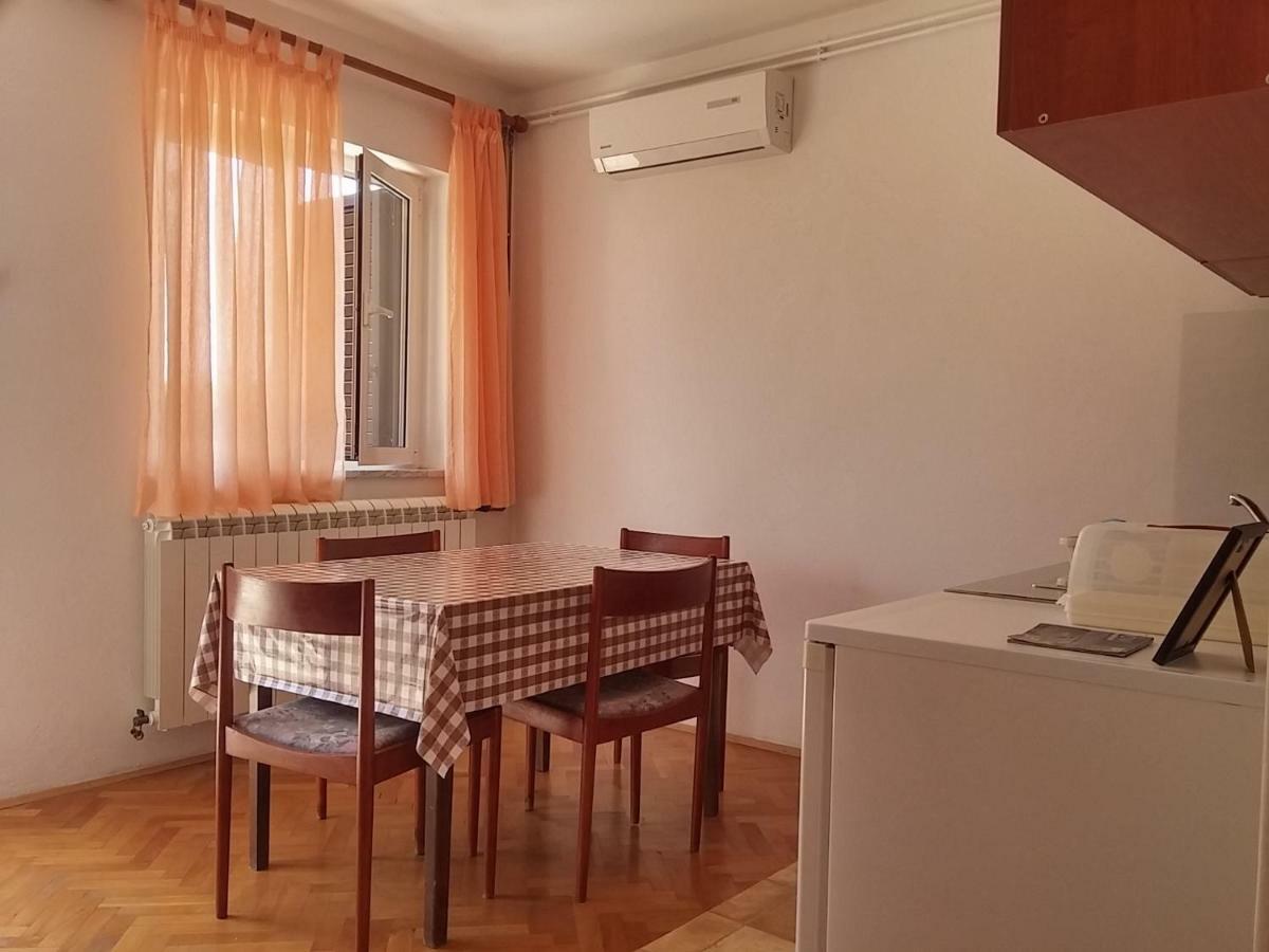 Apartments Katarina 诺维·维诺多尔斯基 外观 照片